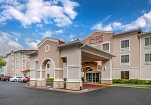 Comfort Suites Downtown