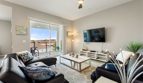 Condo, 2 Bedrooms