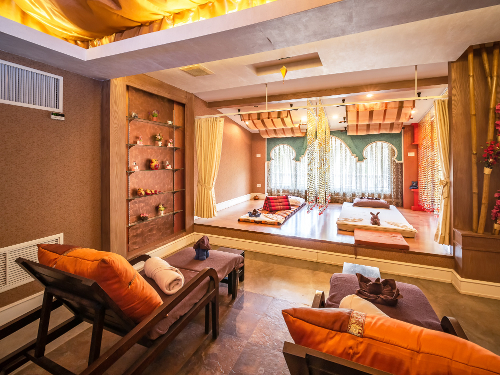 Eight-Bedroom Villa