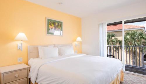 Three-Bedroom Townhouse