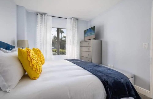 Florida Center Apartment | Stuning Condo in the Heart of Orlando Attractions