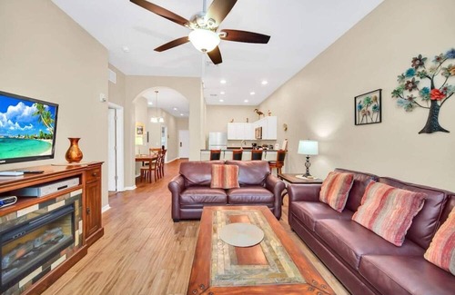 Bahama Bay House | This house is a 3 bedroom(s), 2 bathrooms, located in Davenport, FL.