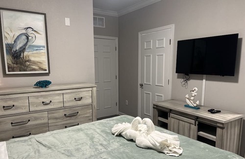 Four Corners Condo | Cozy 1 Br Condo w/ Pool Access, Workspace